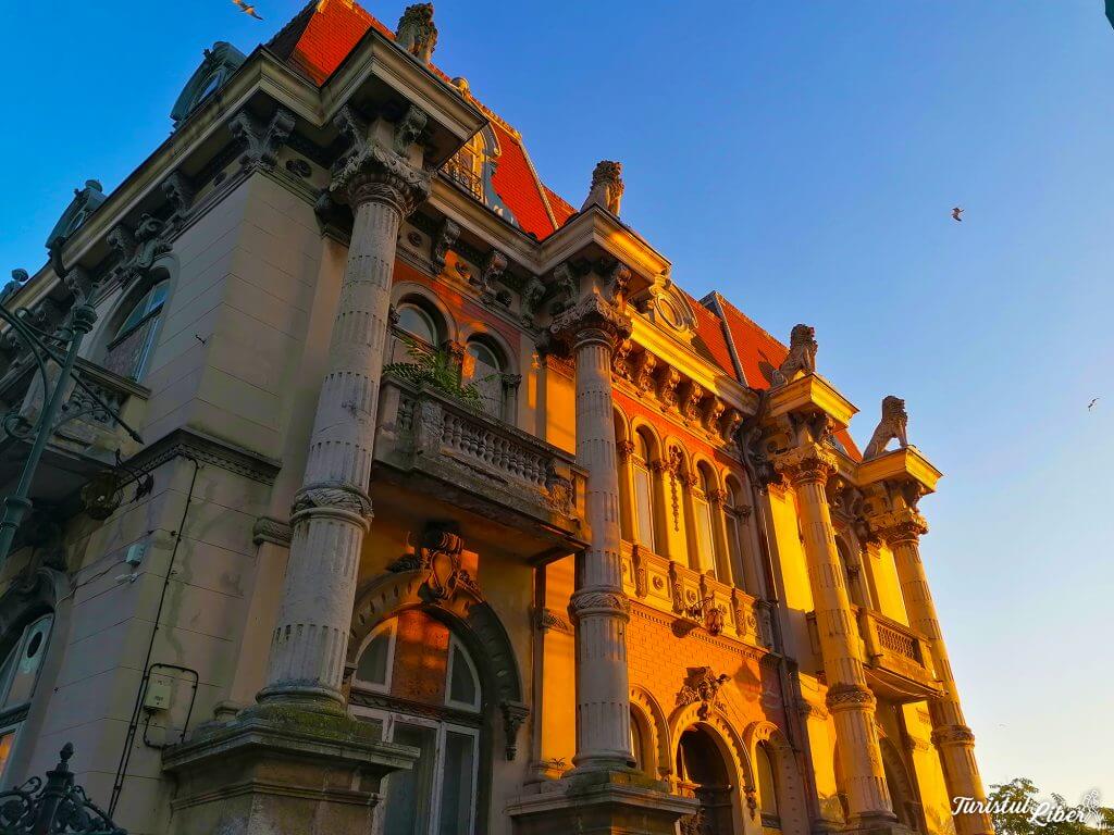 Self Guided Walking Tour Constanta – Discover 22 unique sights