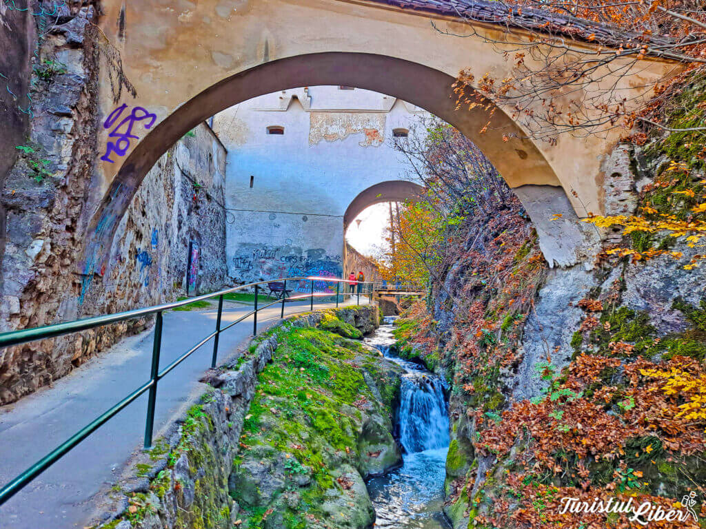 the street behind the walls and the graft bastion