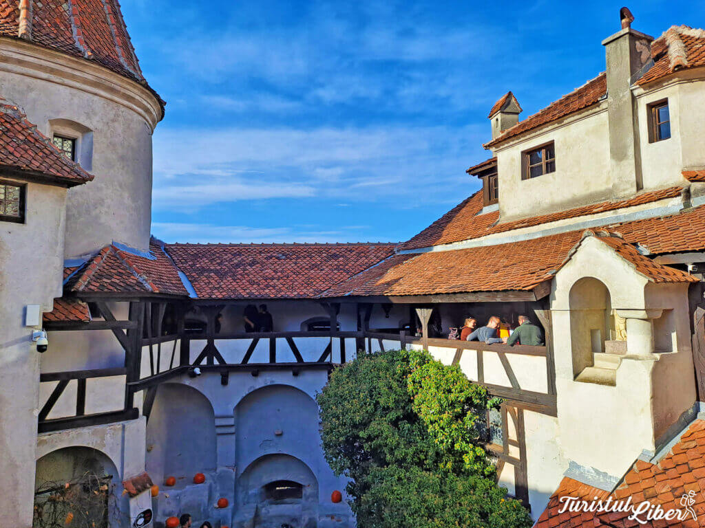 interior castle bran