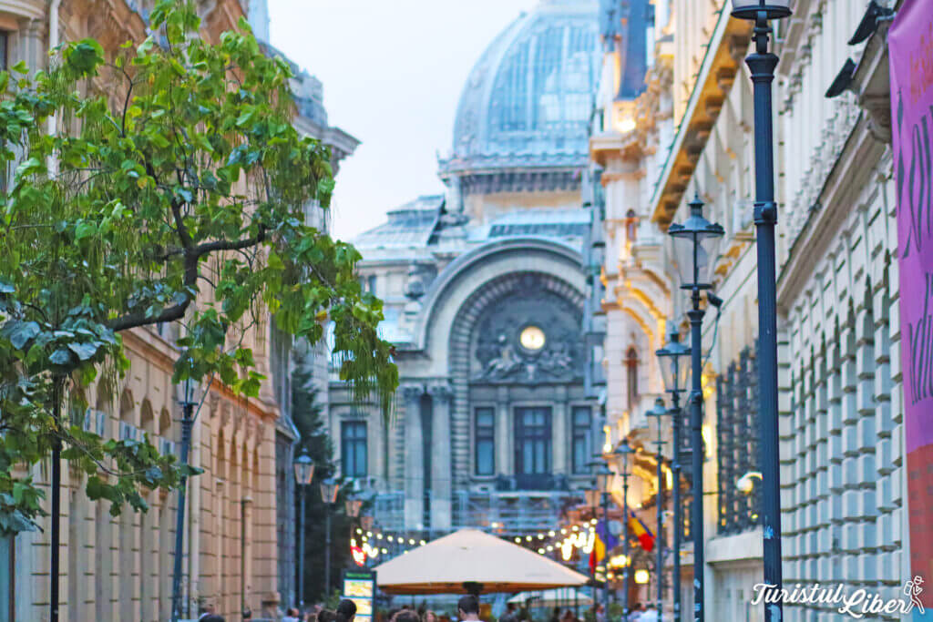 Bucharest free walking tour – Discover the amazing old town
