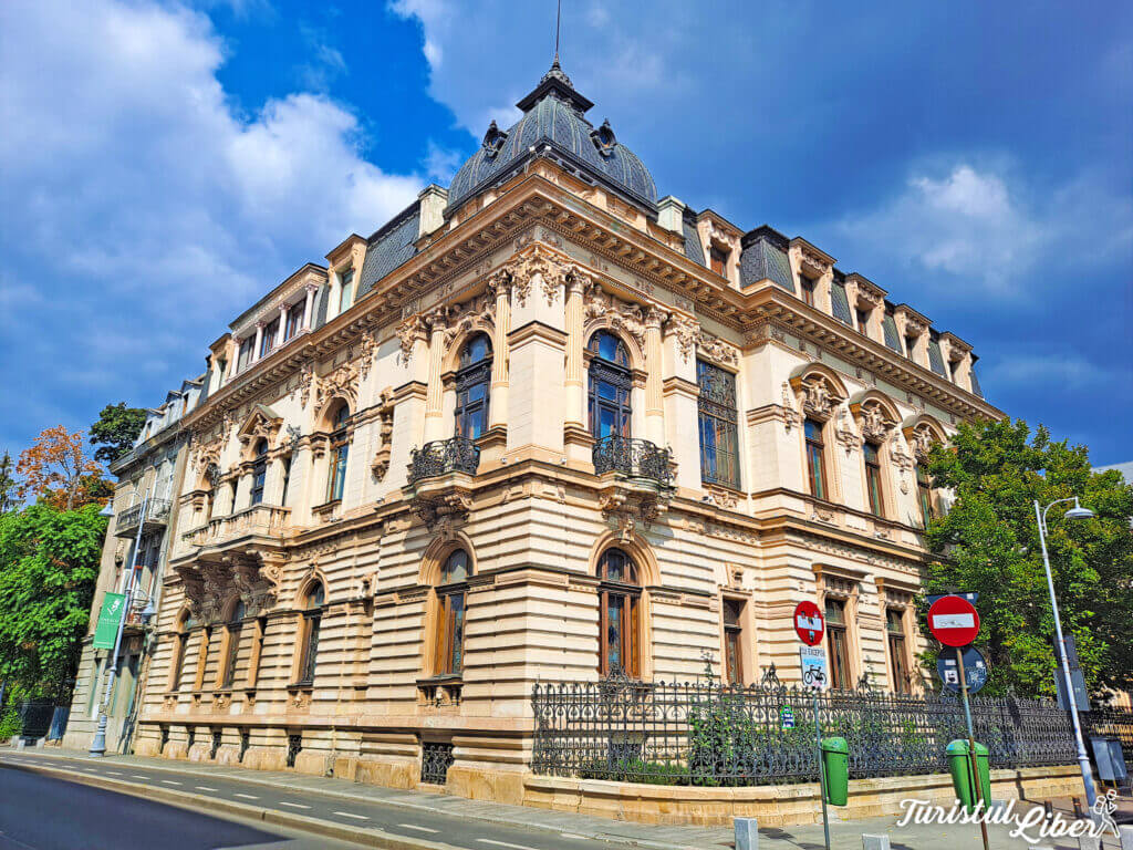 Self guided walking tour Bucharest – 24 tourist attractions on Calea Victoriei