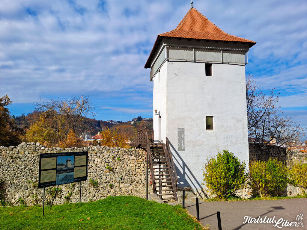 turnul artelor brasov