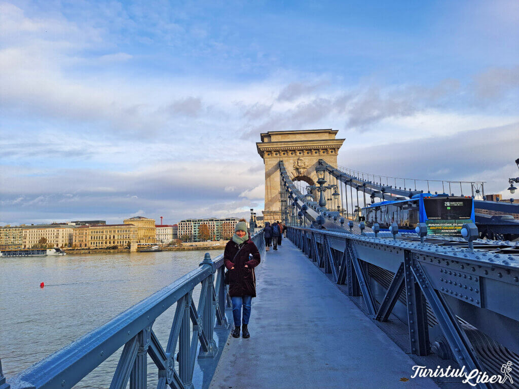 podul cu lanturi budapesta