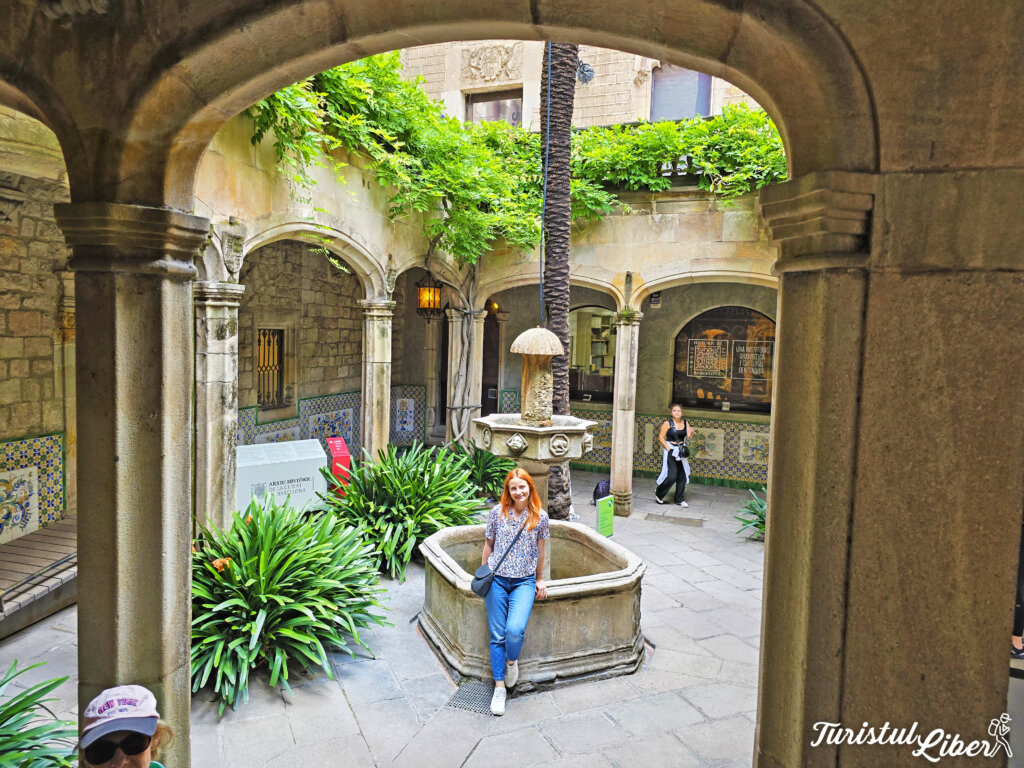 Sant Felip Neri square barcelona