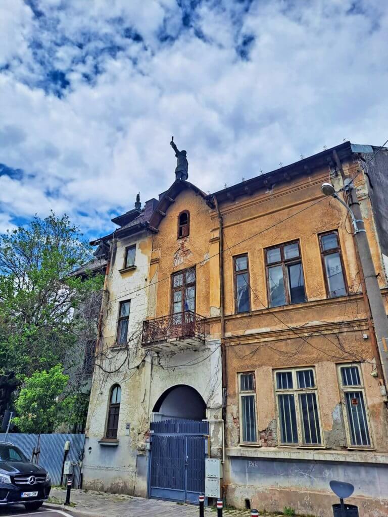 Armenian Quarter Bucharest – Guided Walking Tour